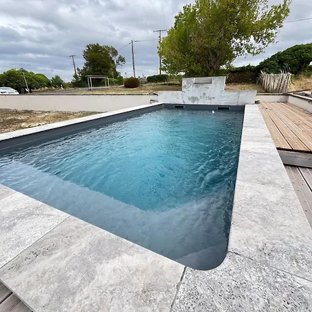 Villa Maison Familiale Avec Piscine